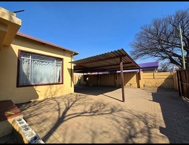 6 BEDROOM HOUSE FOR SALE IN BRAKPAN CENTRAL